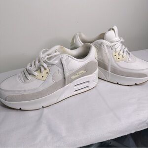 Nike Air Max 90 - Women’s - LV8 - Phantom Light Wood Brown - Shoes Size 10